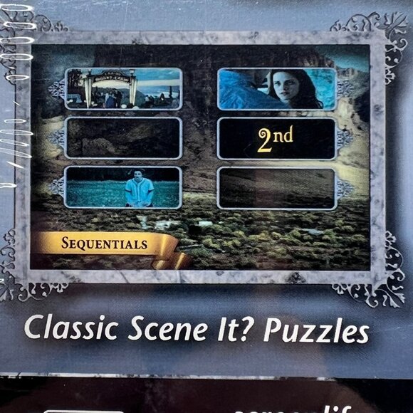 Twilight Scene It? Deluxe DVD Board Game Vampire Trivia Cullens Collectible New - Picture 8 of 15